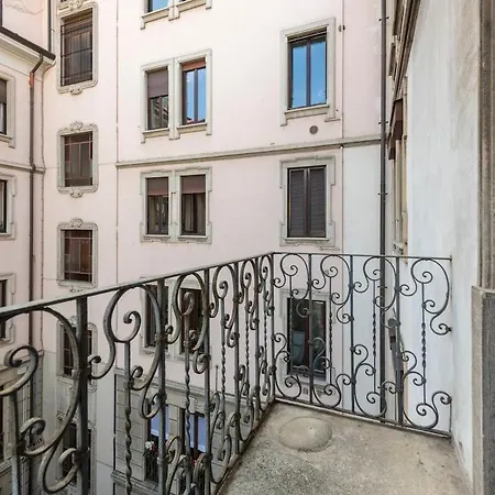 Sempione12-elegante Bilo With Balcony - B Διαμέρισμα